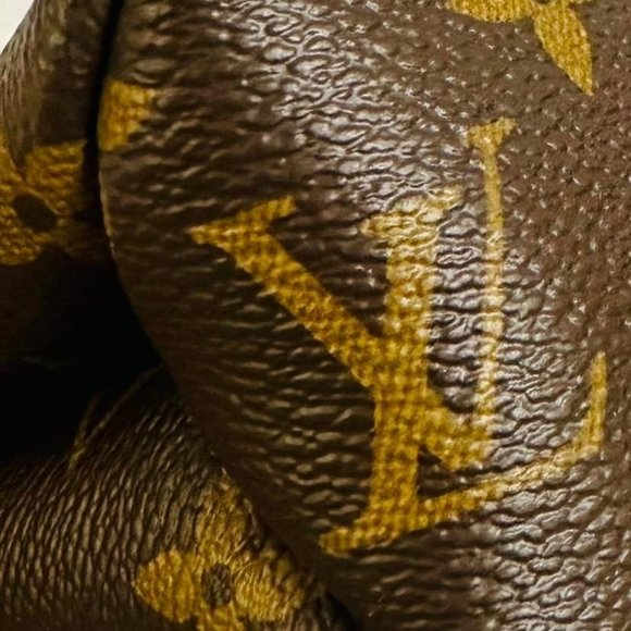 LOUIS VUITTON SAINT PLACIDE PYTHON+MONOGRAM CANVAS RETAIL$3,150 ++100% AUTHENTIC - Picture 16 of 16